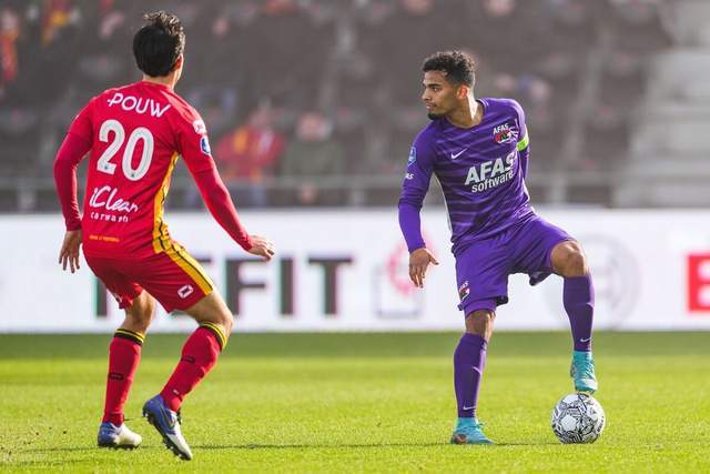 易建联13+14徐杰18分 广东6人上双力克山西